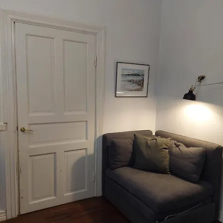 Moderni Asunto Vanhassa Talossa - Modern At The Heart Of *