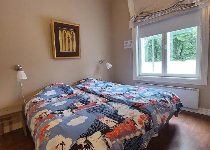 Moderni Asunto Vanhassa Talossa - Modern At The Heart Of شقة توركو